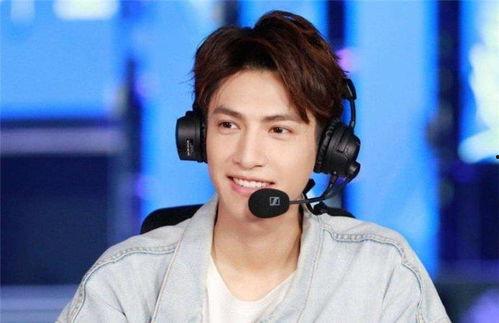 罗云熙微博最新爆料,揭秘神秘角色背后的故事  第1张